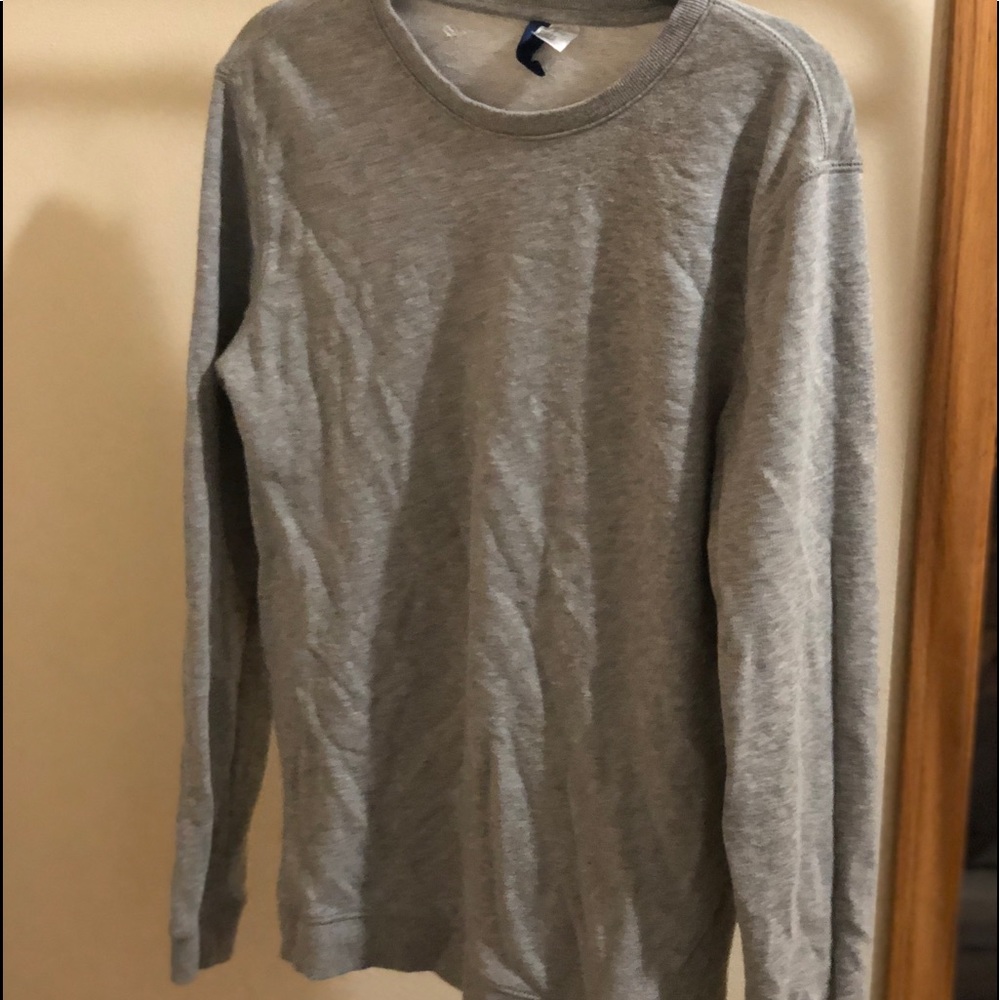 Men’s pull over sweater